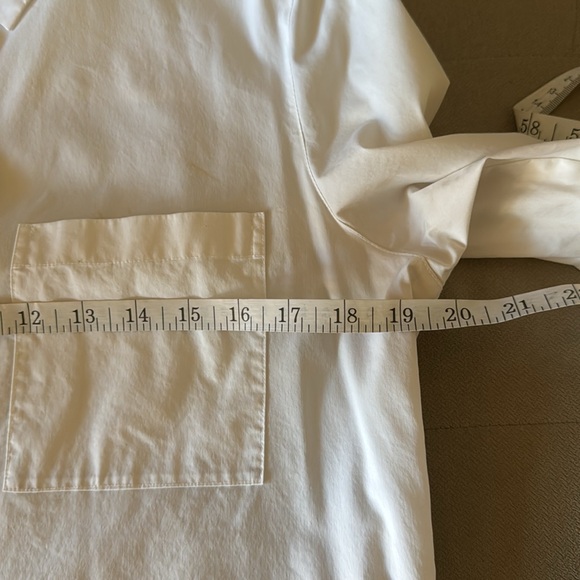 Athleta Button Down Oversized Button Down Long Sleeve Shirt. - Picture 12 of 14